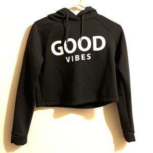 ‘Good Vibes’ black cropped hoodie